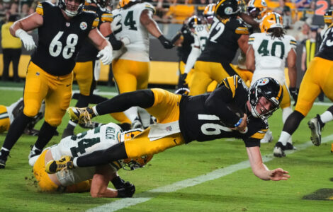 APTOPIX Green Bay Steelers Football
